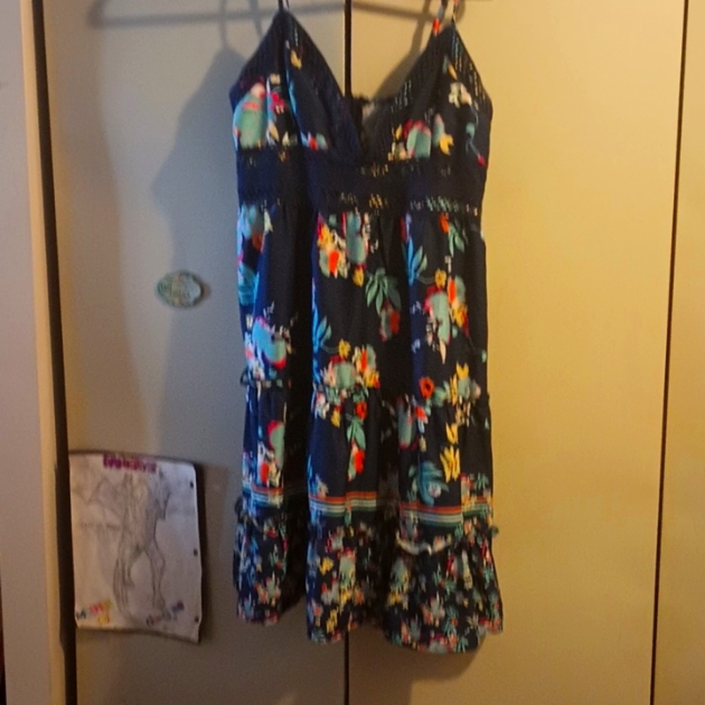 Beautiful summer sundress size large NEVER WORN
